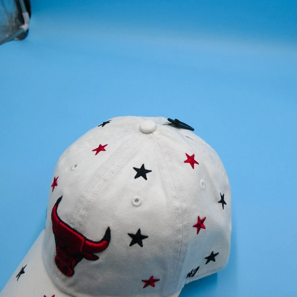 '47 Brand Chicago Bulls Hat Womens Adjustable‎ Clean Up White Star Embroidered